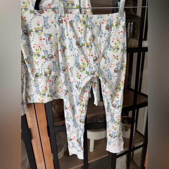 Roller Rabbit pajamas set pima pants long sleeve henley tee bunny hoppy spring - Picture 6 of 7